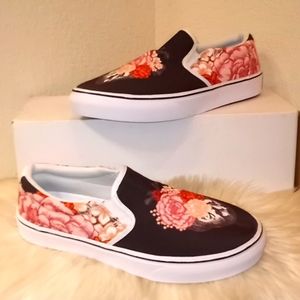 Floral Slip-On Sneakers - Black and Pink